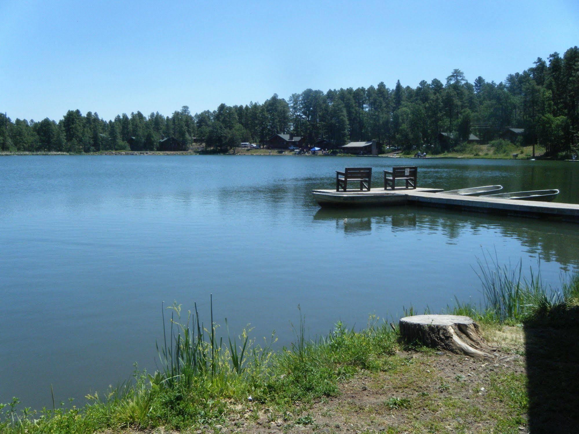 Lake Of The Woods Resort Lakeside Exterior foto